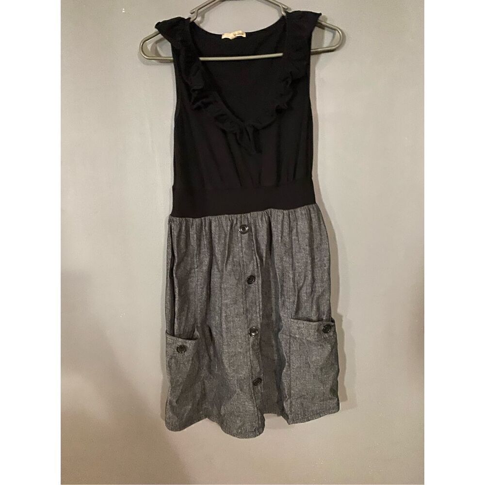 Be Bop Black And Gray Faux Button Ruffle Dress Size Medium